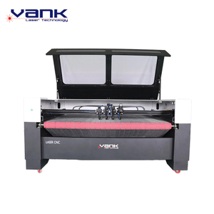 Découpeuse automatique de laser de tissu d'alimentation de VankCut-1810 pour le tissu
